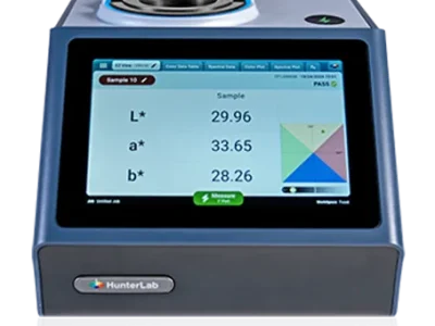 Spectrophotometer / Colorimeter
